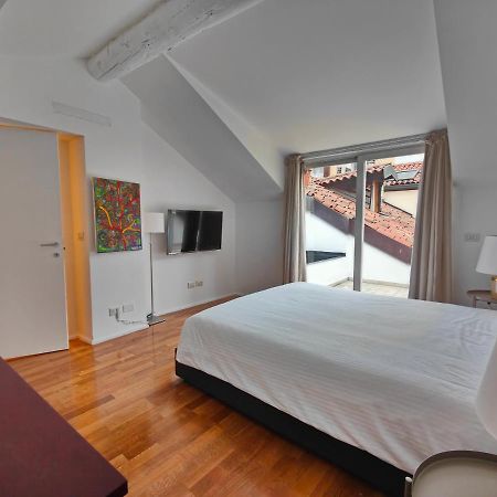Crocetta - Design Apartment With Terrace Milano Exteriör bild