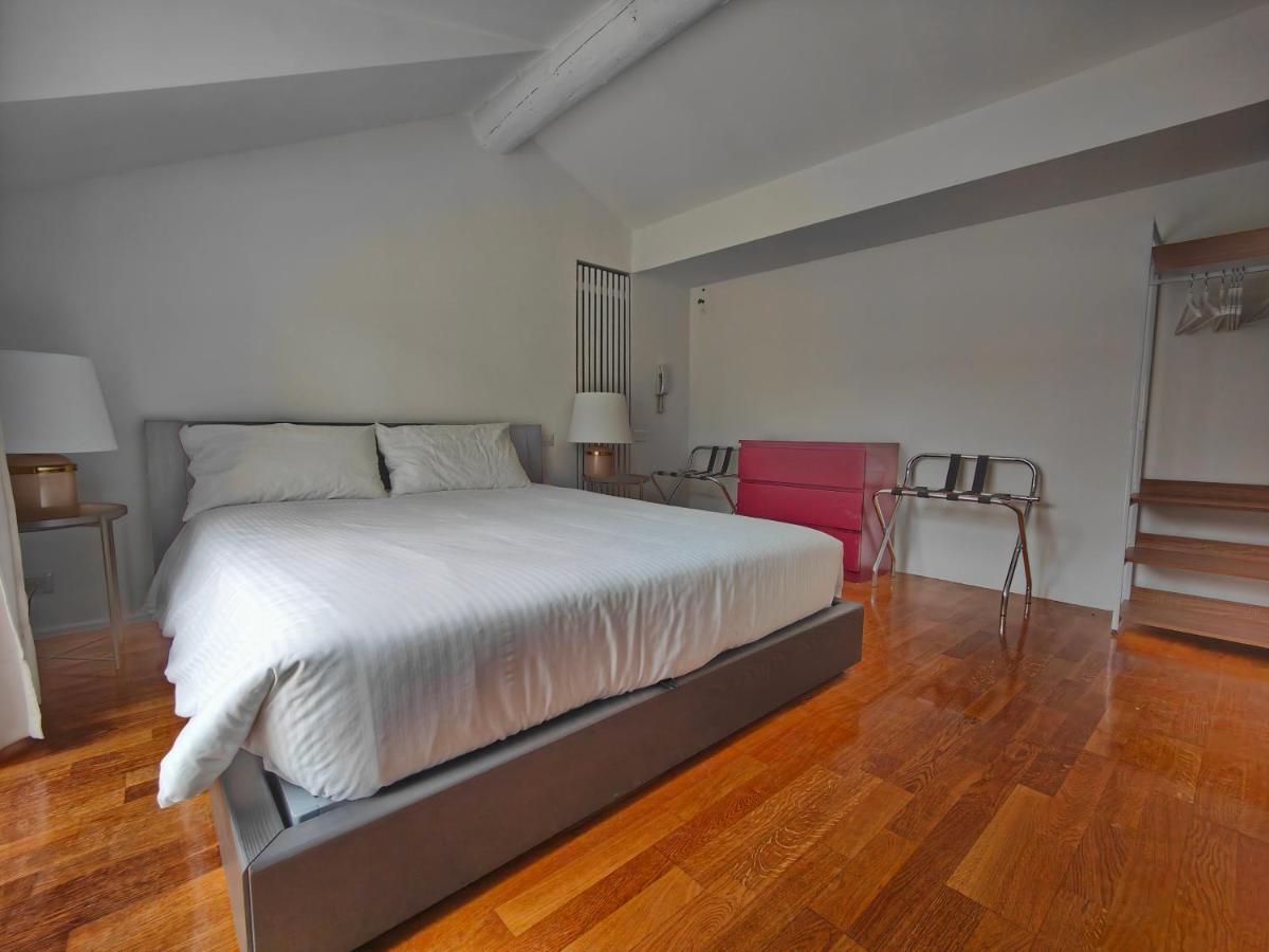 Crocetta - Design Apartment With Terrace Milano Exteriör bild